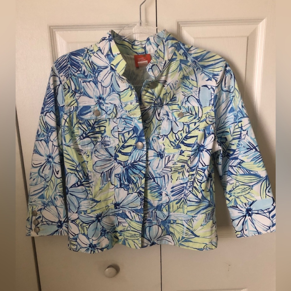 Hearts Of Palm Blue White Floral Jacket Size 10 Petite